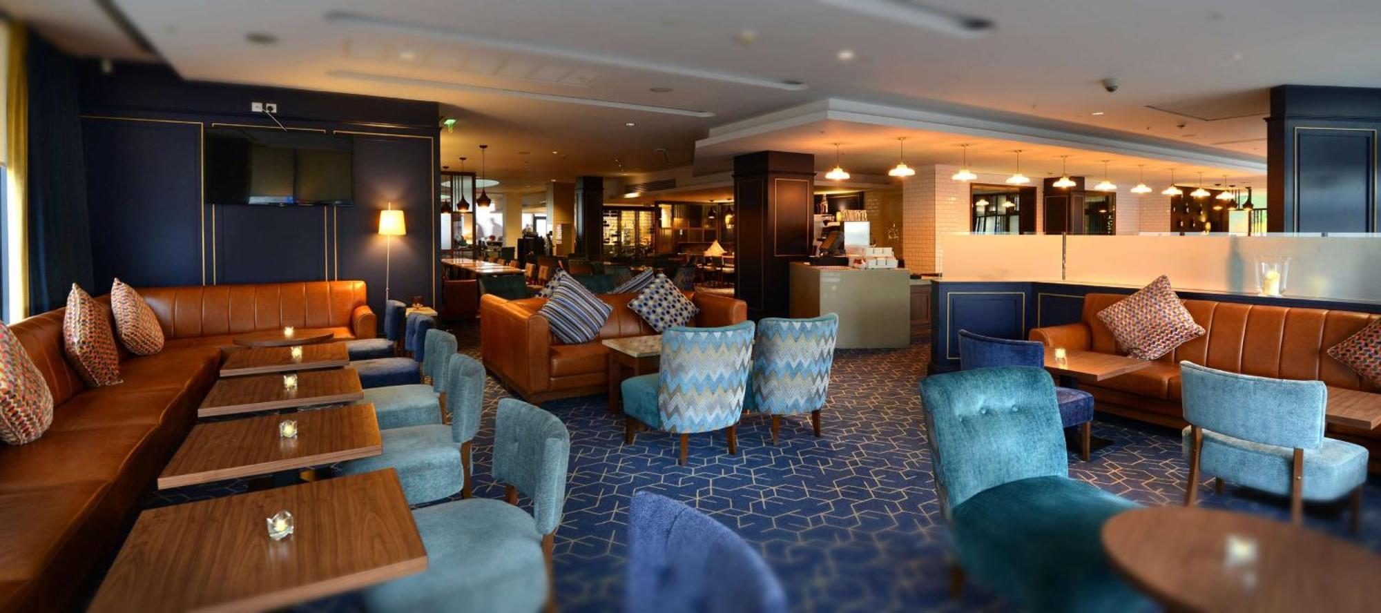 Отель Hilton Dublin Kilmainham Экстерьер фото